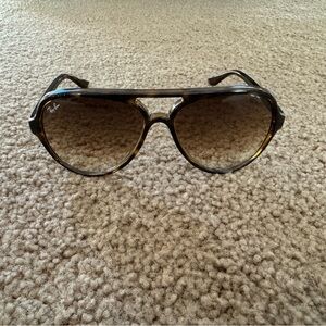 Ray Ban Cats 5000 Light Havana RB4125